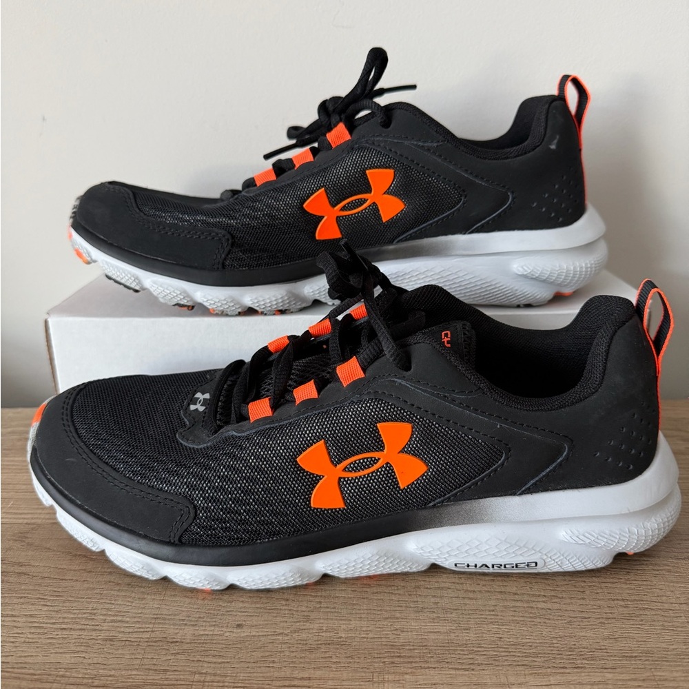 Under Armour Black and Orange Men's Athletic Sneakers
